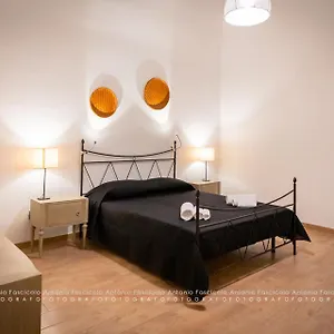 https://apt-antica-dimora-carulli.barihotels.org